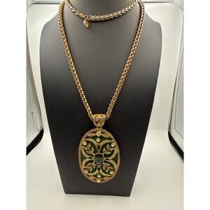 Vintage Art Deco Style Green Pendant Necklace